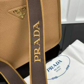 Picture of Prada Handbags _SKUfw204492659fw